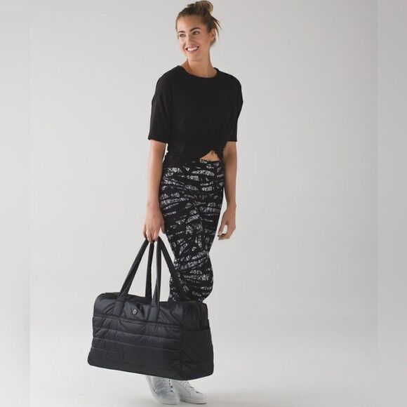 Lululemon | Wunder Under Crop (Hi-Rise) in Graf Black White - Picture 8 of 11